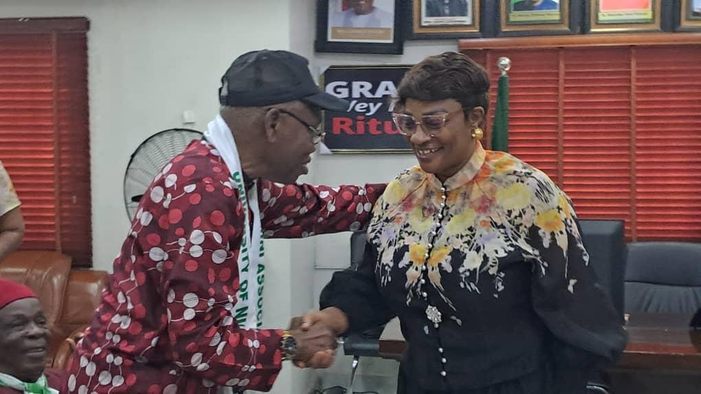 UNAAOWB Secretary, Pastor Samuel Atulegwu, exchanging pleasantries with Dr. Basillia Igbokwe